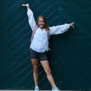 Meet your Posher, Shelby